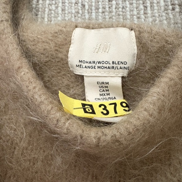 H&M Soft Tan Mohair Blend Sweater - Picture 2 of 3